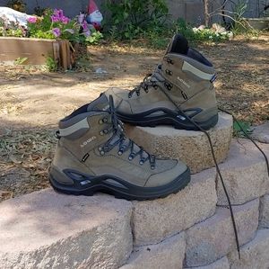 LOWA Womens Renegade GTX Mid WS Stone Hiking 10w